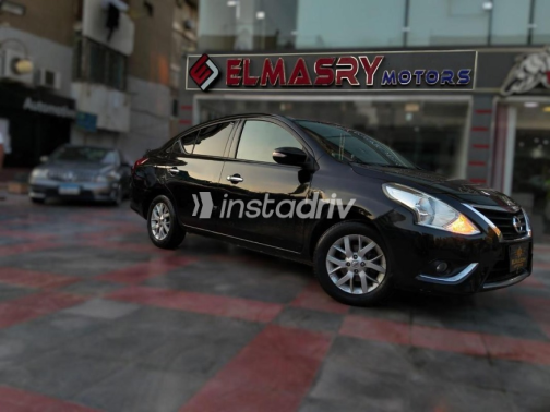 Nissan Sunny 2020 Black Automatic Used for Sale in Nasr city - 3