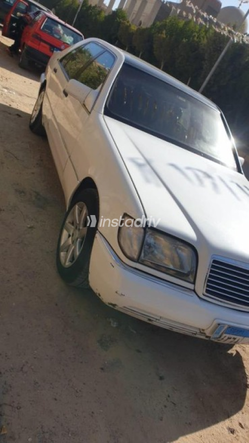Mercedes S 320 1994 White Automatic Used for Sale in 6 October - 2