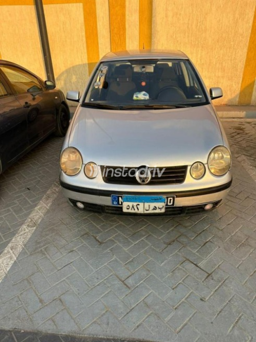 Volkswagen Polo 2004 Silver Manual Used for Sale in Cairo - 1
