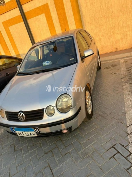 Volkswagen Polo 2004 Silver Manual Used for Sale in Cairo - 2