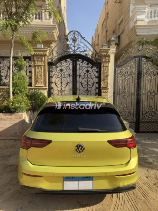 Volkswagen Golf 6 2022 Yellow Automatic Used for Sale in Cairo - 4