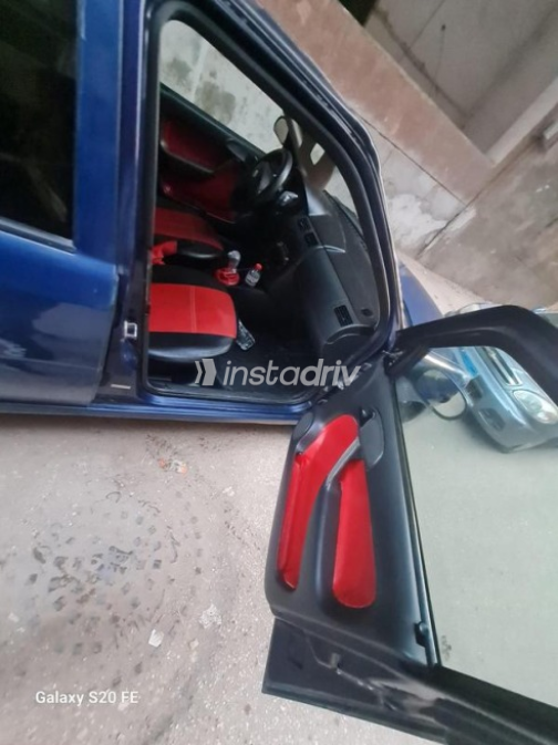 Volkswagen Pointer 2004 Blue Manual Used for Sale in Banha - 3
