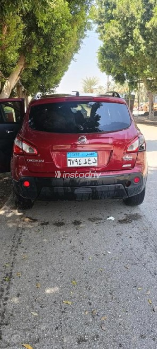 Nissan Qashqai 2013 Red Automatic Used for Sale in 6 October - 4