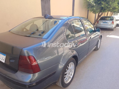 Volkswagen Bora 2002 Dark Gray Automatic Used for Sale in 6 October - 3