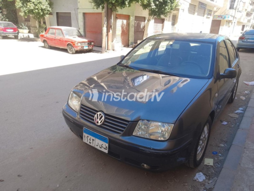 Volkswagen Bora 2002 Dark Gray Automatic Used for Sale in 6 October - 4