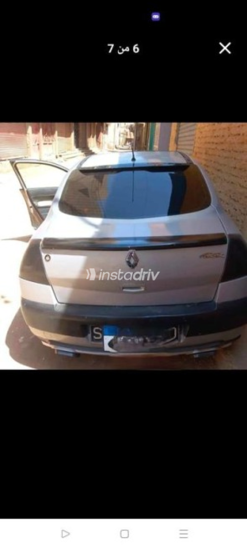 Renault Megane 2005 Dark Gray Automatic Used for Sale in Qena - 3