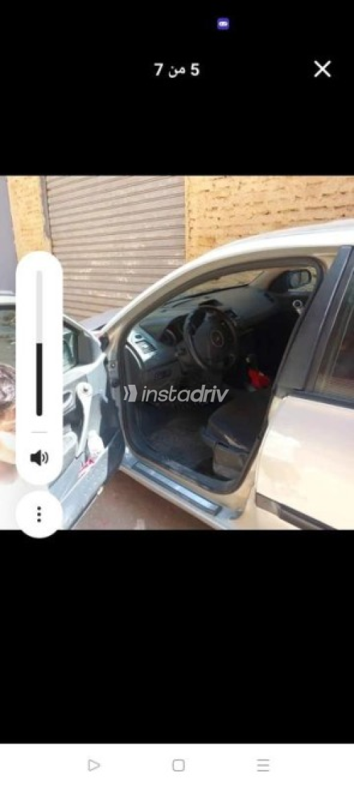 Renault Megane 2005 Dark Gray Automatic Used for Sale in Qena - 5