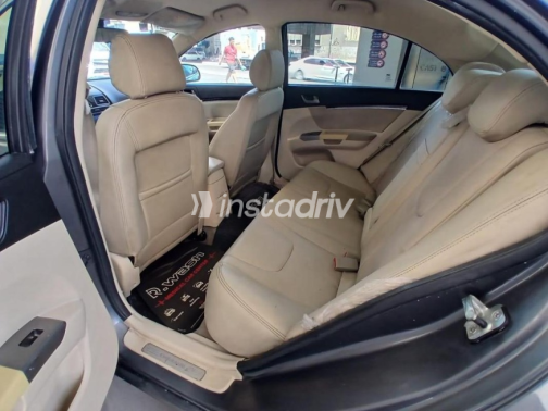 Emgrand EC 7 2017 Dark Gray Manual Used for Sale in Alexandria - 3