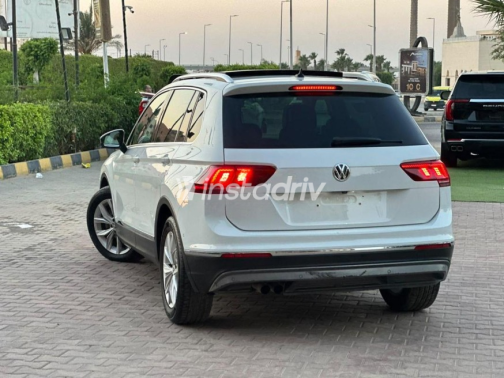 Volkswagen Tiguan 2020 White Automatic Used for Sale in 6 October - 9