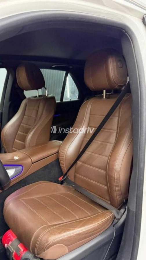 Mercedes GLE 450 2024 White Automatic Used for Sale in Cairo - 5