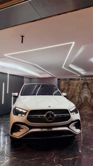 Mercedes GLE 450 2024 White Automatic Used for Sale in Cairo