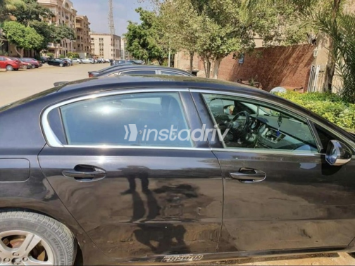 Peugeot 508 2013 Brown Automatic Used for Sale in Cairo - 4