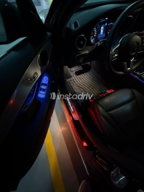 Mercedes C 180 2020 Black Automatic Used for Sale in Alexandria - 7
