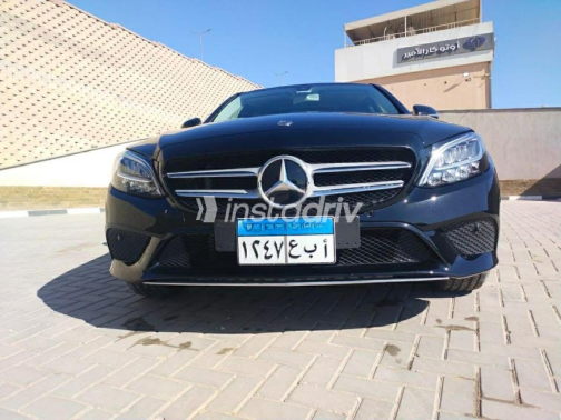 Mercedes C 180 2020 Black Automatic Used for Sale in Alexandria - 10