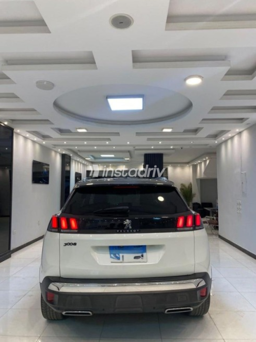 Peugeot 3008 2019 White Automatic Used for Sale in 6 October - 6