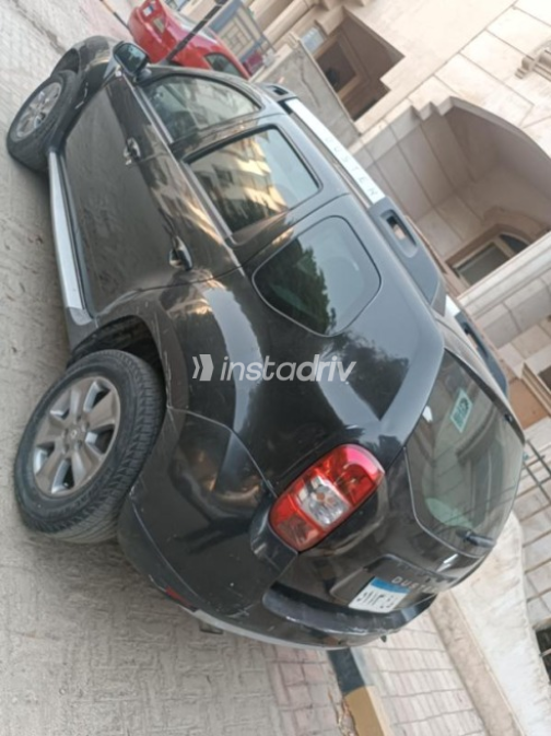Renault Duster 2015 Black Manual Used for Sale in Maadi - 5
