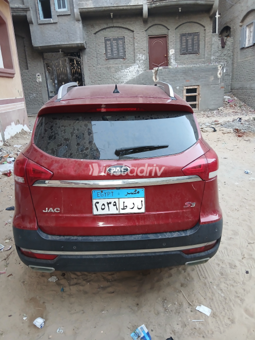 Jac JS3 2018 White Automatic Used for Sale in Greater Cairo ( Cairo + Giza) - 2