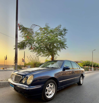 Mercedes E 240 2000 White Automatic Used for Sale in Greater Cairo ( Cairo + Giza)