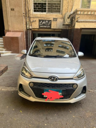 هيونداي I10 2020 فضي أوتوماتيك مستعملة للبيع في الزمالك