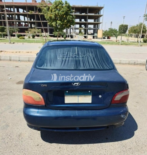 هيونداي اكسنت 2006 أزرق يدوي مستعملة للبيع في حدائق اكتوبر - 2