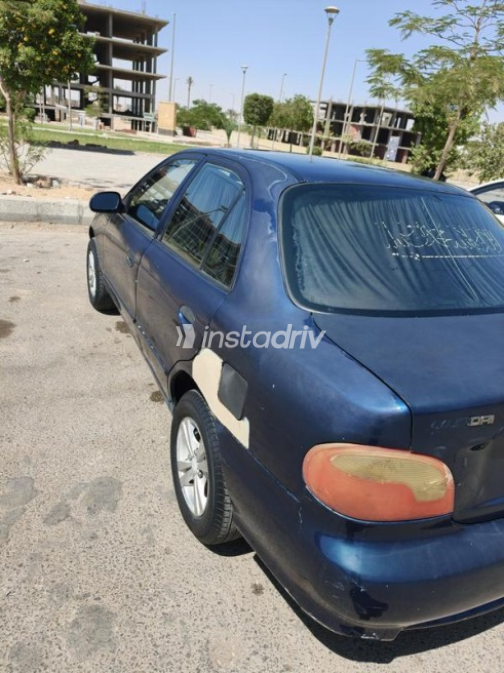 هيونداي اكسنت 2006 أزرق يدوي مستعملة للبيع في حدائق اكتوبر - 7