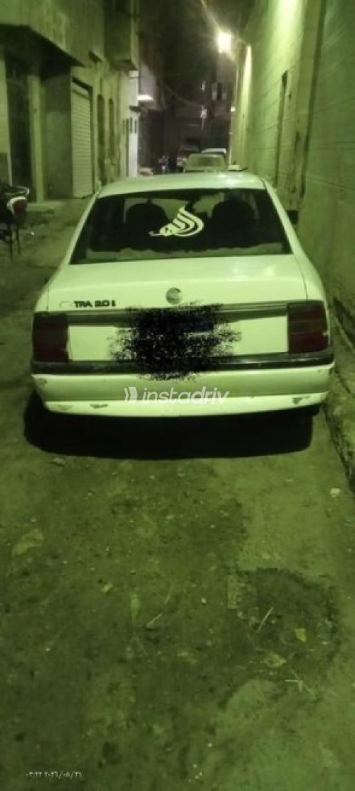 Opel Astra 1995 White Manual Used for Sale in Cairo - 4