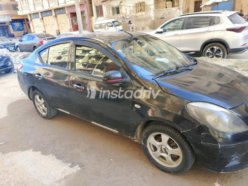 Nissan Sunny 2014 Black Automatic Used for Sale in Alexandria - 2