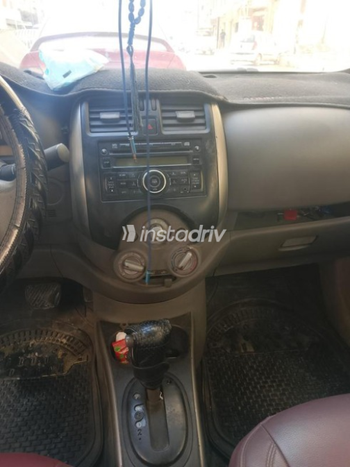 Nissan Sunny 2014 Black Automatic Used for Sale in Alexandria - 7