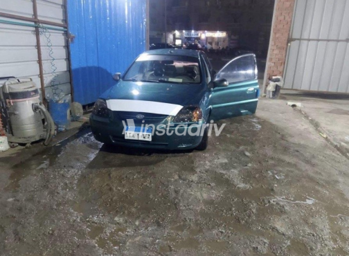 Kia Rio 2004 Dark Green Manual Used for Sale in El Haram - 5