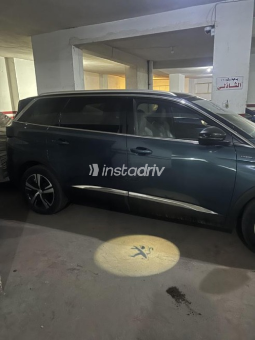Peugeot 5008 2020 Green Automatic Used for Sale in Alexandria - 3