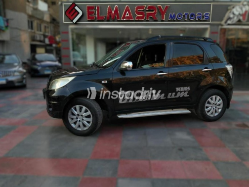 Daihatsu Terios 2012 Black Automatic Used for Sale in Nasr city - 4