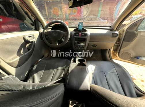 Opel Corsa 2004 Silver Manual Used for Sale in Cairo - 3