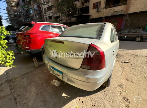 Opel Corsa 2004 Silver Manual Used for Sale in Cairo - 7