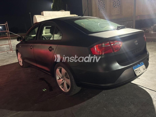 Seat Toledo 2014 Black Automatic Used for Sale in Cairo - 5