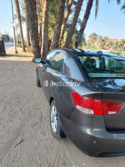 Kia Cerato 2011 Mocha Automatic Used for Sale in Asyut - 5