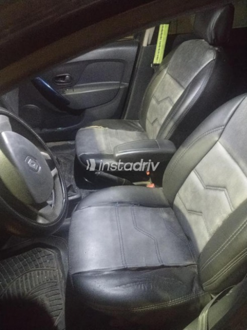 Renault 16 2016 Blue Automatic Used for Sale in Greater Cairo ( Cairo + Giza) - 2
