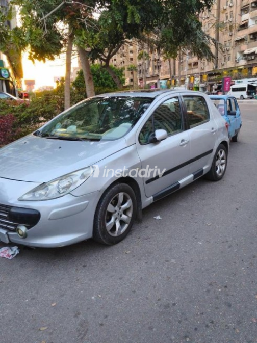 Peugeot 207 SW 2007 Silver Manual Used for Sale in Greater Cairo ( Cairo + Giza) - 3