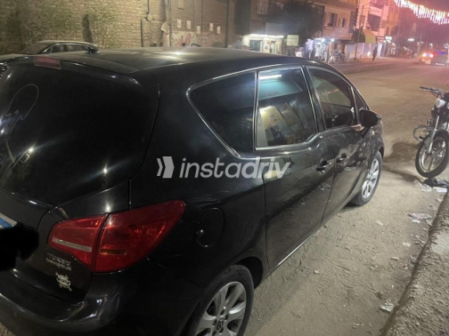 Opel Meriva 2016 Black Automatic Used for Sale in Cairo - 7