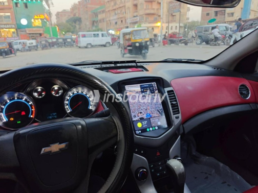 Chevrolet Cruze 2010 Cyan Automatic Used for Sale in Giza - 9