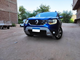 Renault Duster 2022 Blue Automatic Used for Sale in Luxor