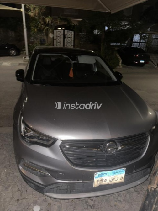 Opel Grandland 2019 Silver Automatic Used for Sale in Cairo - 1