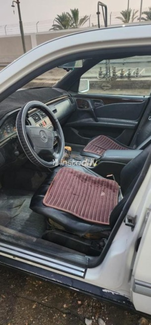 Mercedes 200 1996 White Automatic Used for Sale in Qena - 2