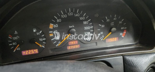 Mercedes 200 1996 White Automatic Used for Sale in Qena - 6