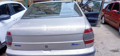Fiat Siena 2000 Silver Manual Used for Sale in Cairo - 1