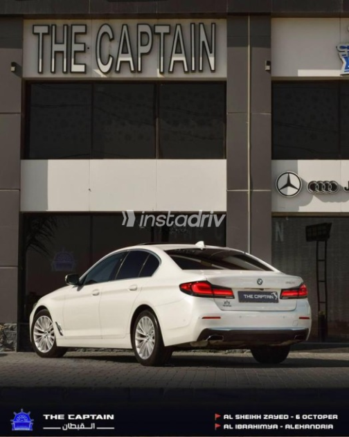 BMW 520 2023 White Automatic Used for Sale in Sheikh Zayed City - 6