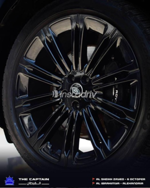 Land Rover Range Rover Vogue 2024 Black Automatic Used for Sale in Sheikh Zayed City - 2