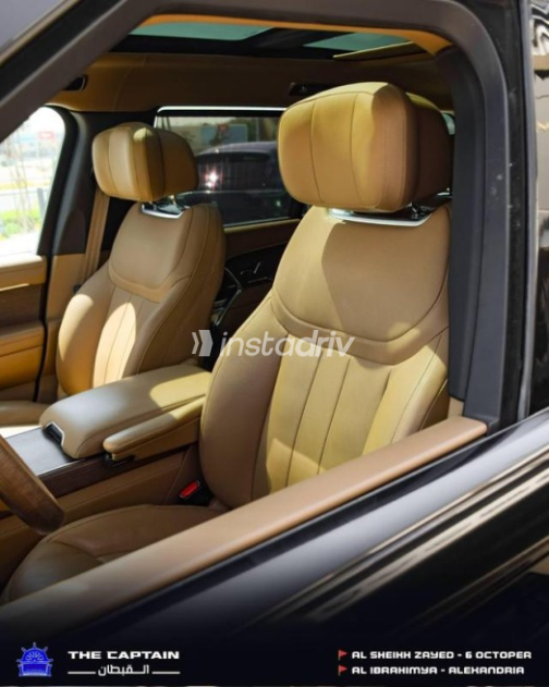 Land Rover Range Rover Vogue 2024 Black Automatic Used for Sale in Sheikh Zayed City - 7