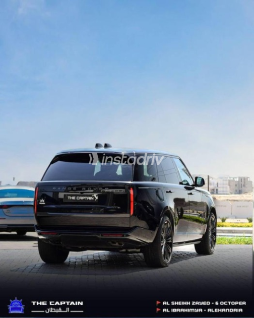 Land Rover Range Rover Vogue 2024 Black Automatic Used for Sale in Sheikh Zayed City - 8