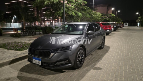 Skoda Octavia 2022 Gray Automatic Used for Sale in Maadi - 1