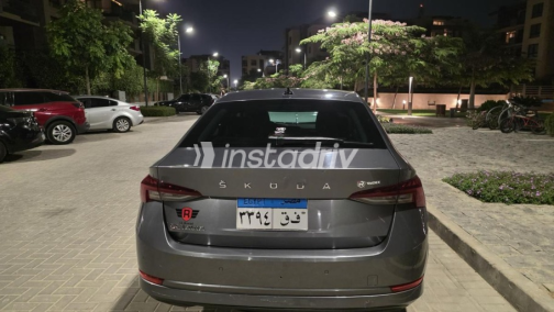 Skoda Octavia 2022 Gray Automatic Used for Sale in Maadi - 4